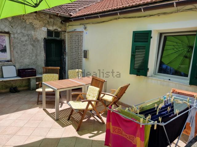 Casa in vendita a Varese Ligure, Liguria