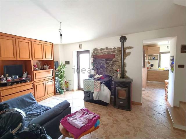 Casa in vendita a Plout, Saint-Marcel