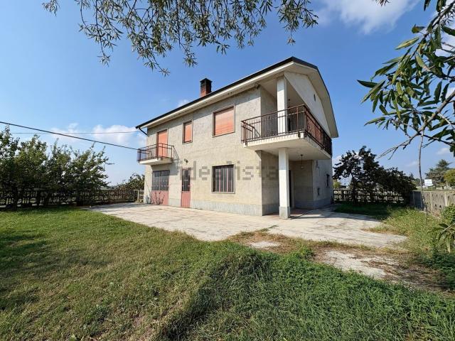 Casa in vendita a San Maurizio, Bra