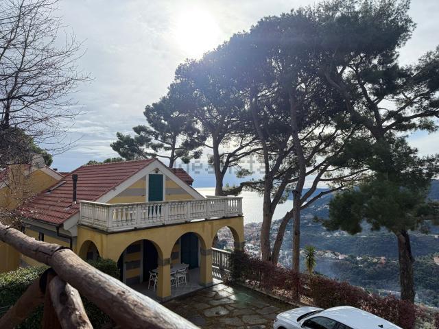 Casa in vendita a Moglio, Alassio