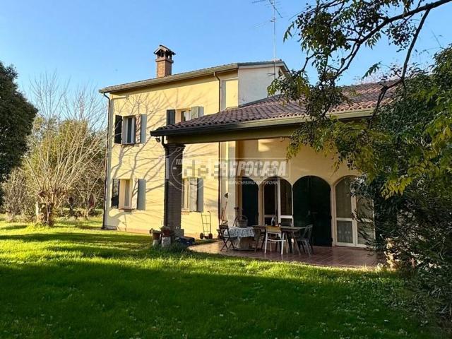 Casa in vendita a Unione dei comuni della Bassa Romagna, Bagnacavallo