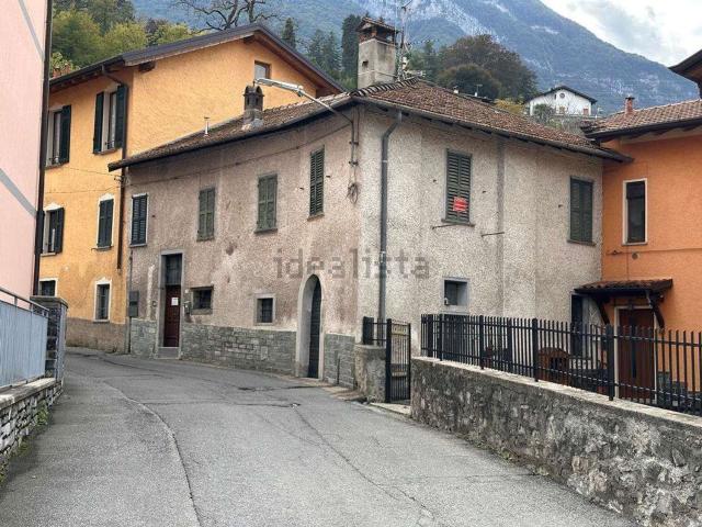 Casa in vendita a Croce, Menaggio