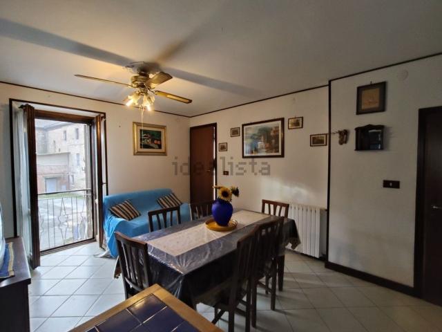 Casa in vendita a Macchie, Gioiella