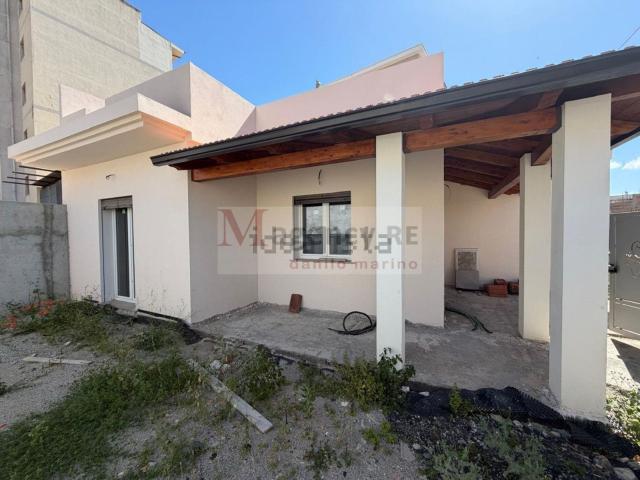 Casa in vendita a Calabria, Reggio Calabria