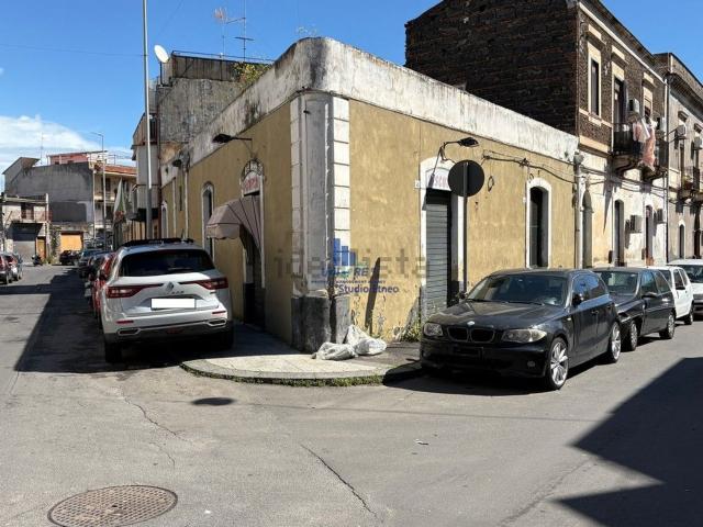 Casa in vendita a Picanello-Ognina-Barriera-Canalicchio, Catania