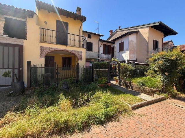 Casa in vendita a Gambolò, Lombardia