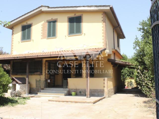 Casa in vendita a Centro Regina, Roma Capitale