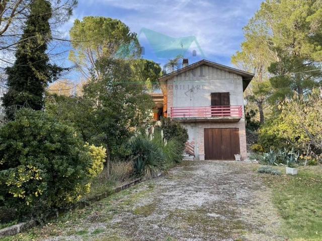 Casa in vendita a Marche, Ancona