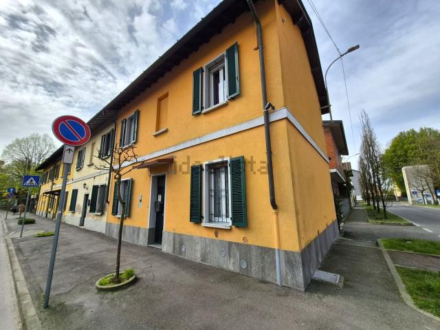 Casa in vendita a Siziano, Lombardia