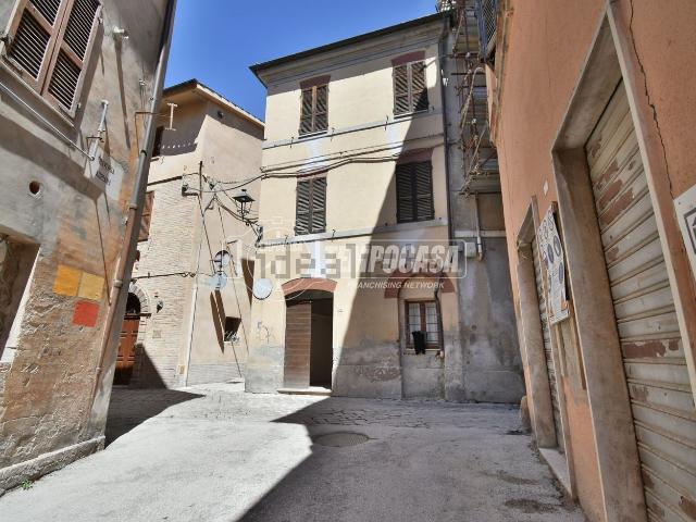 Casa in vendita a Marche, Macerata