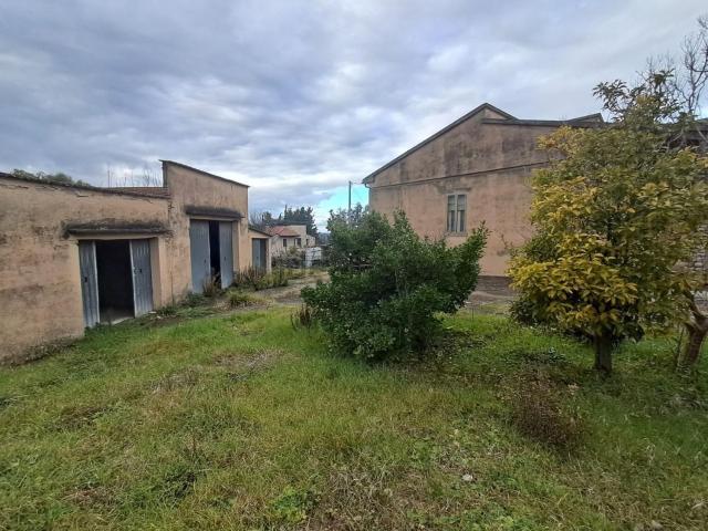 Casa in vendita a Terricciola, Toscana
