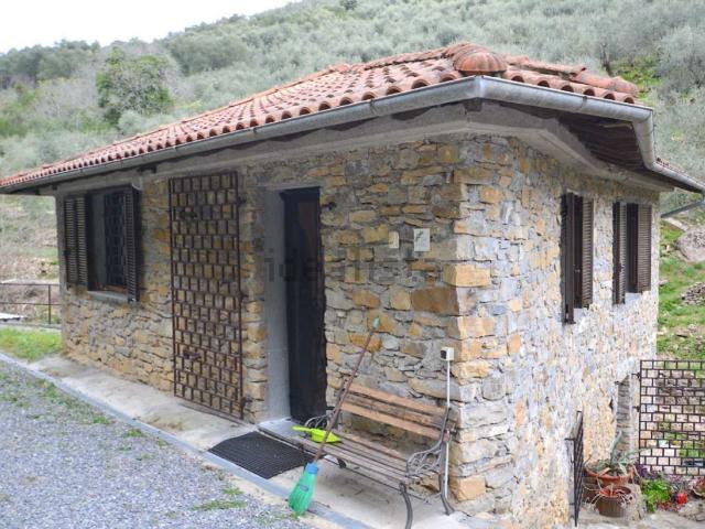 Casa in vendita a San Bartolomeo Al Mare, Liguria