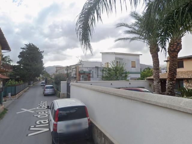 Casa in vendita a Carini, Sicilia