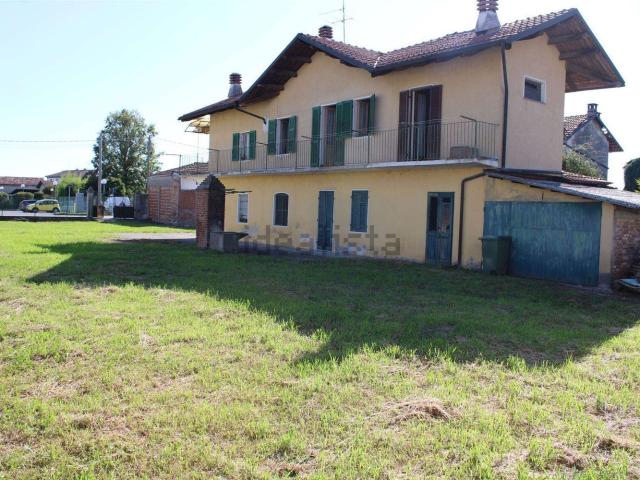 Casa in vendita a Piemonte, Vercelli