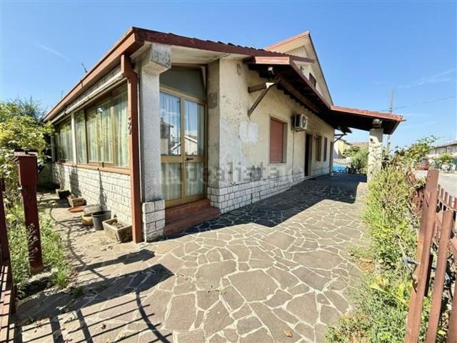 Casa in vendita a Zona Ovest, Brescia