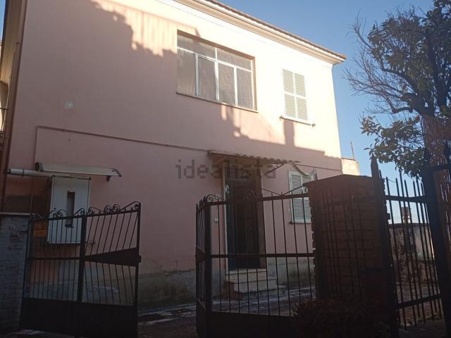 Casa in vendita a Torrice, Lazio