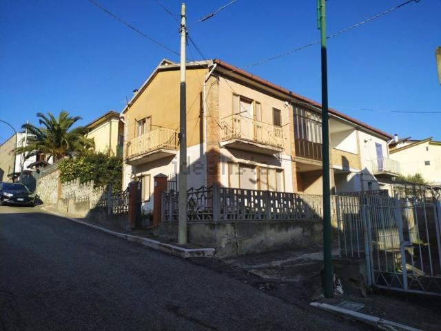 Casa in vendita a Casalbore, Campania
