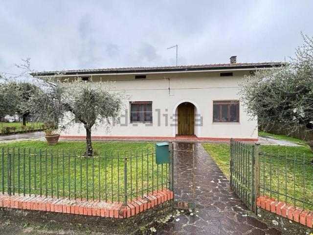 Casa in vendita a Porcari, Toscana