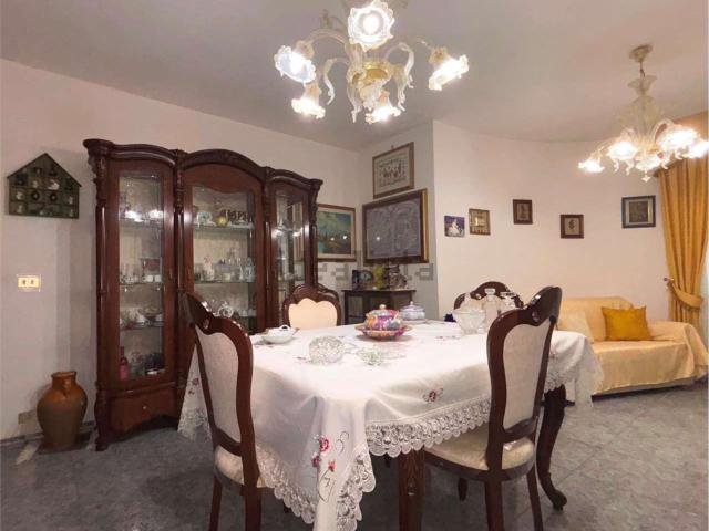Casa in vendita a Calabria, Reggio Calabria