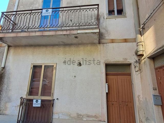 Casa in vendita a Palazzolo Acreide, Sicilia