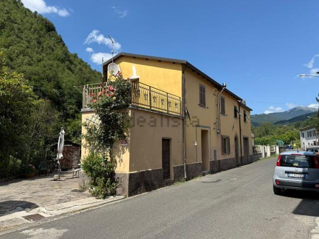 Casa in vendita a Unione di comuni Montana Lunigiana, Fivizzano