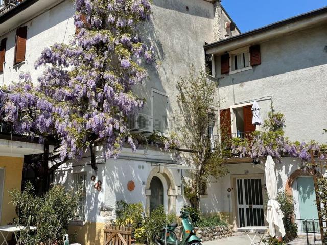 Casa in vendita a Lazise, Veneto