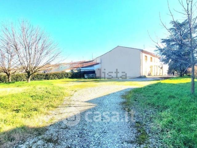 Casa in vendita a Prato, Toscana