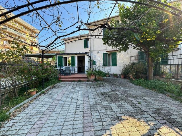 Casa in vendita a Pioppaino, Castellammare Di Stabia