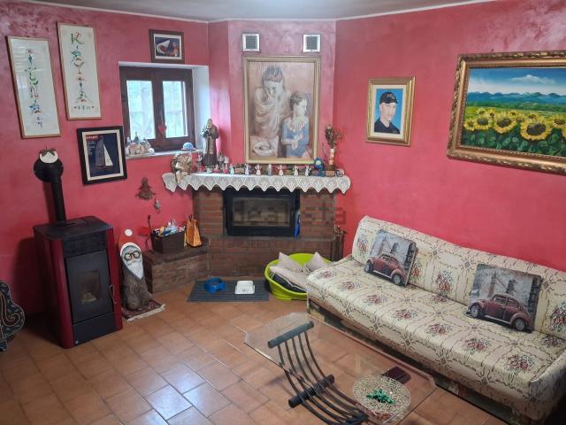 Casa in vendita a Ottobiano, Lombardia