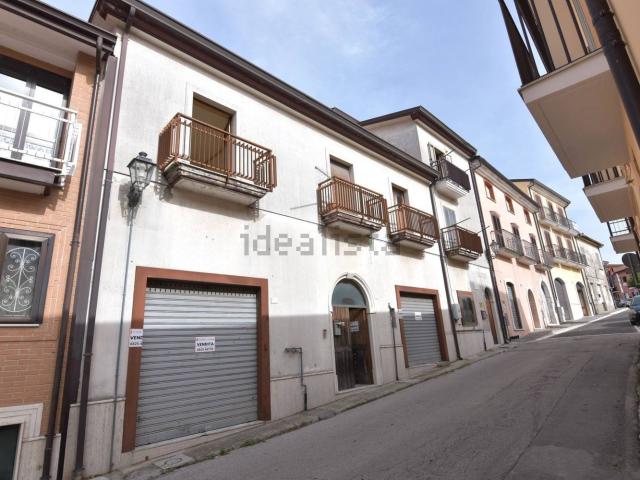 Casa in vendita a Manocalzati, Campania