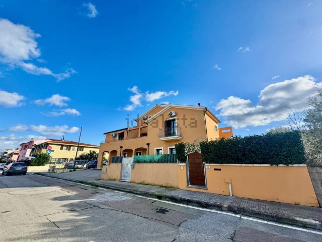 Casa in vendita a San Pantaleo, Sardigna/Sardegna