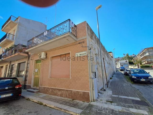 Casa in vendita a Canicattini Bagni, Sicilia