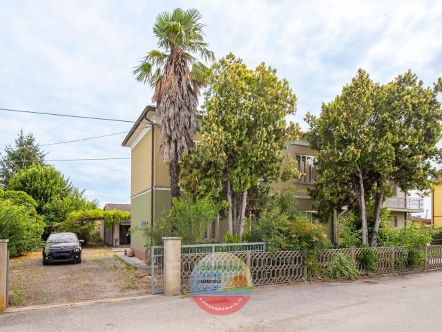 Casa in vendita a Unione Terre e Fiumi, Berra