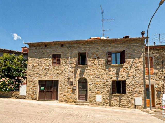Casa in vendita a Caprese Michelangelo, Toscana
