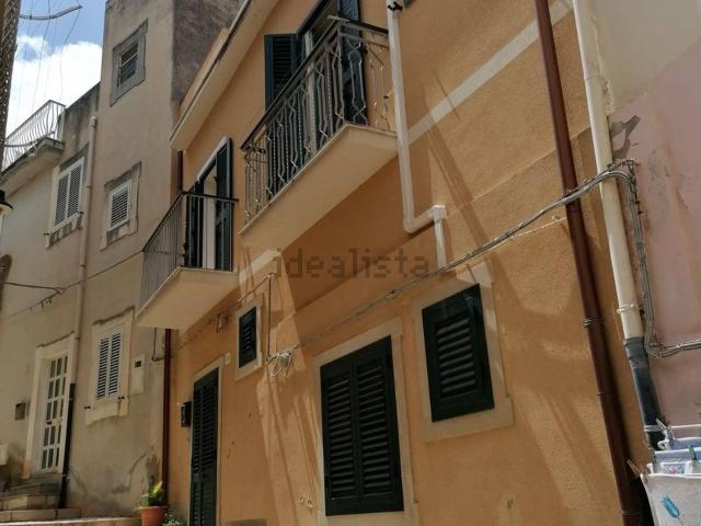 Casa in vendita a Cava D'aliga, Sicilia