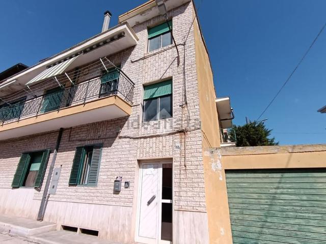 Casa in vendita a Puglia, Bari