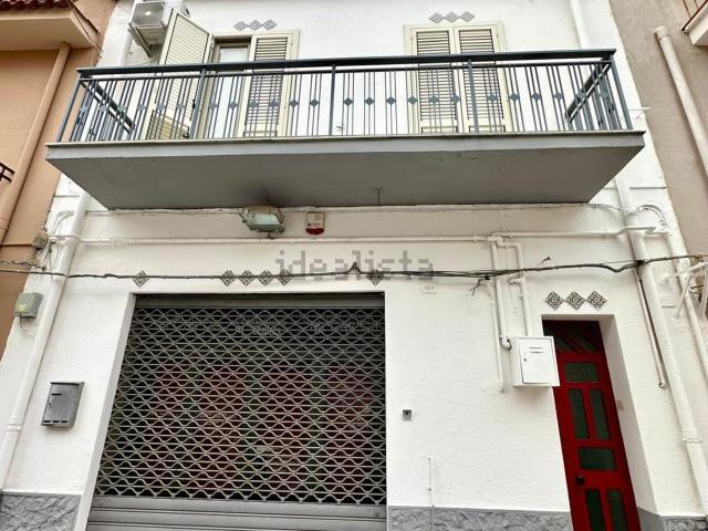 Casa in vendita a Cinisi, Sicilia