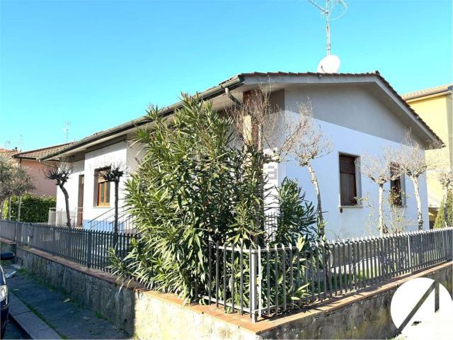 Casa in vendita a Lo Sperone, Pistoia