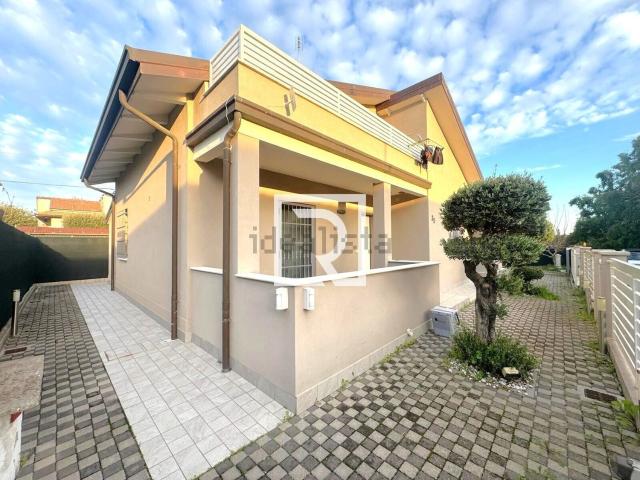 Casa in vendita a Ravenna, Reggio Emilia