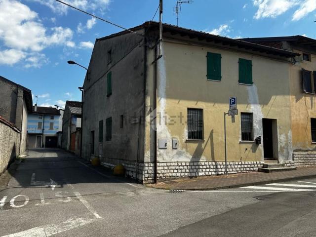 Casa in vendita a Pavone Del Mella, Lombardia