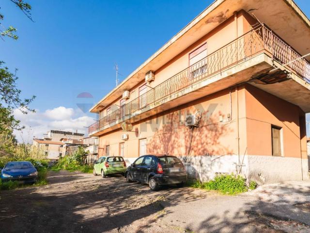 Casa in vendita a Nesima, Catania