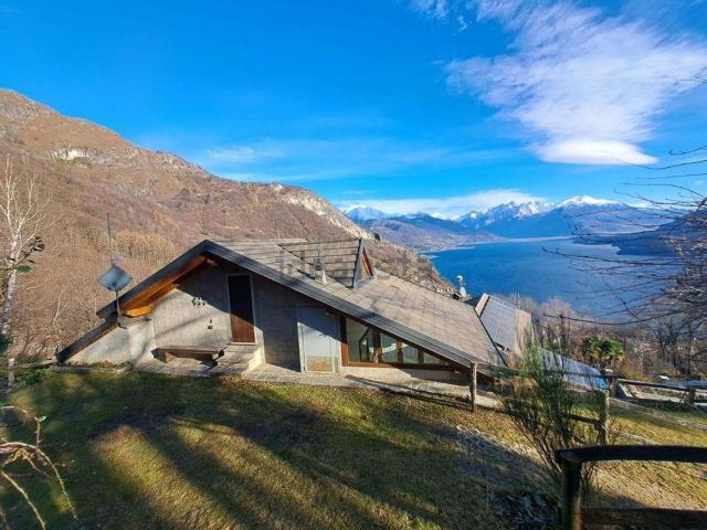 Casa in vendita a Pianello Del Lario, Lombardia