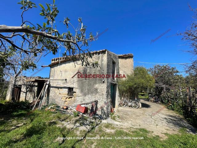 Casa in vendita a Lascari, Sicilia