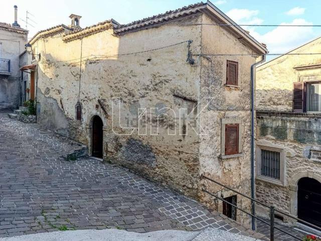 Casa in vendita a Ortona Dei Marsi, Abruzzo
