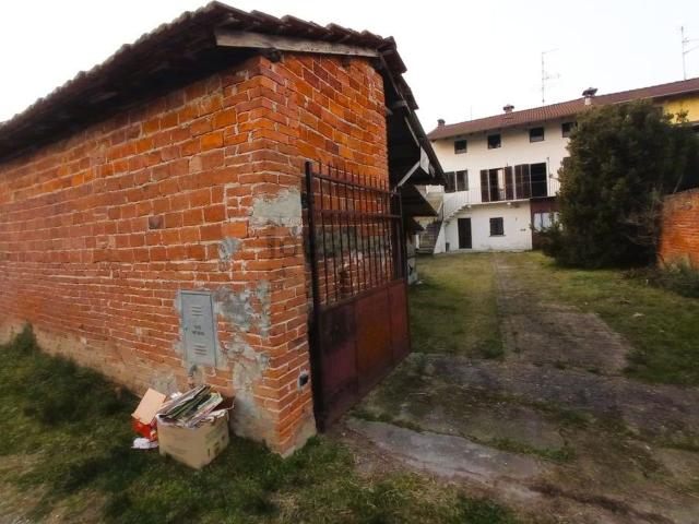 Casa in vendita a Piemonte, Novara
