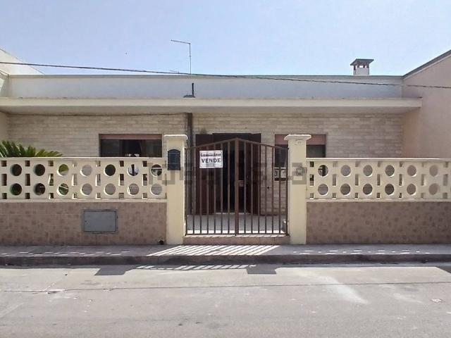 Casa in vendita a Puglia, Brindisi