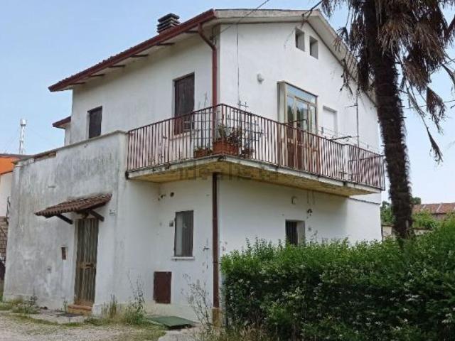 Casa in vendita a Cave, Padova
