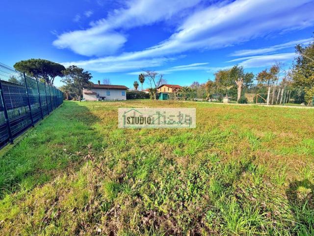 Casa in vendita a Tonfano, Toscana