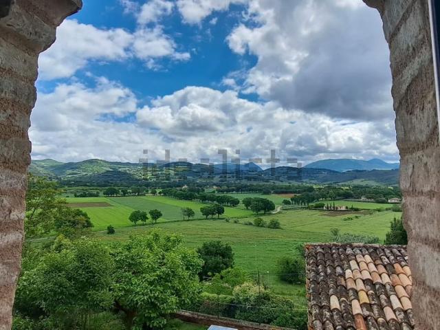 Casa in vendita a Spello, Umbria