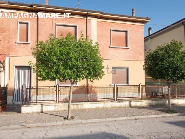 Casa in vendita a Unione Delta del Po, Migliarino